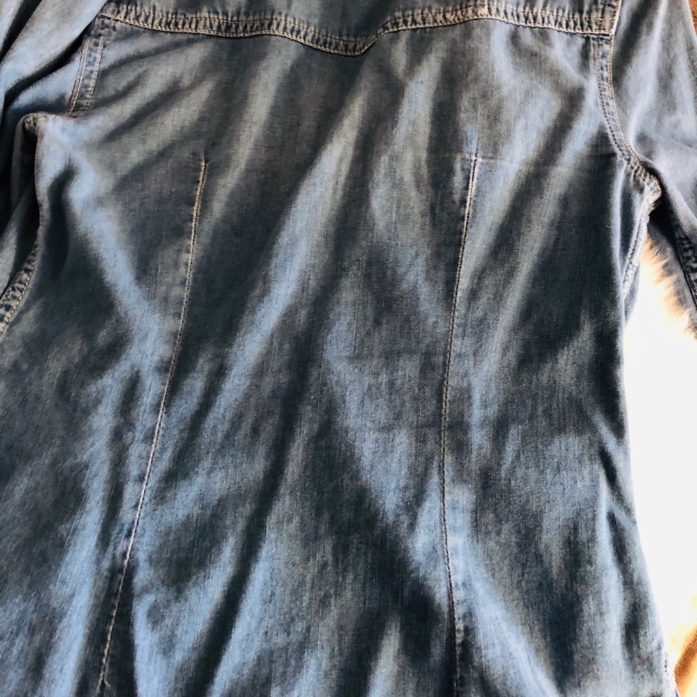 🌺SOLD!!!!Levi’s Button up Shirt 🌺 - Picture 6 of 6